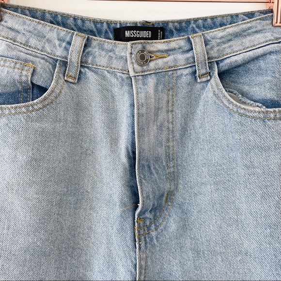 Light Wash Split Ankle Denim - Picture 2 of 6